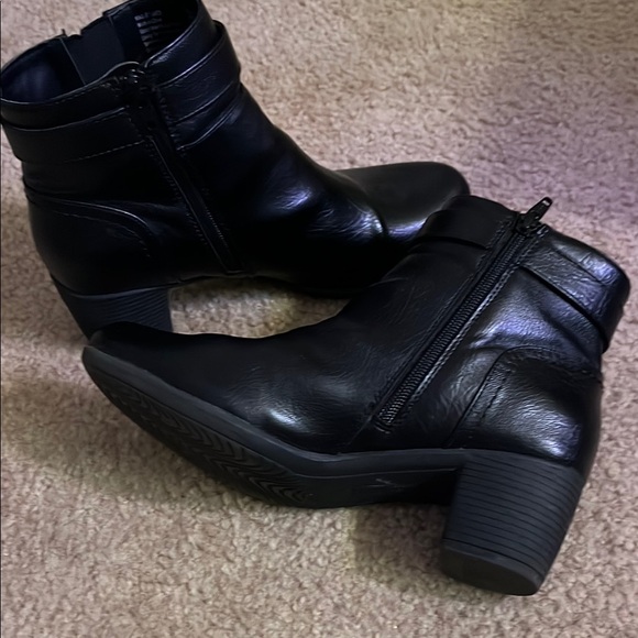 Croft & barrow Black Ankle Boots - Picture 3 of 4